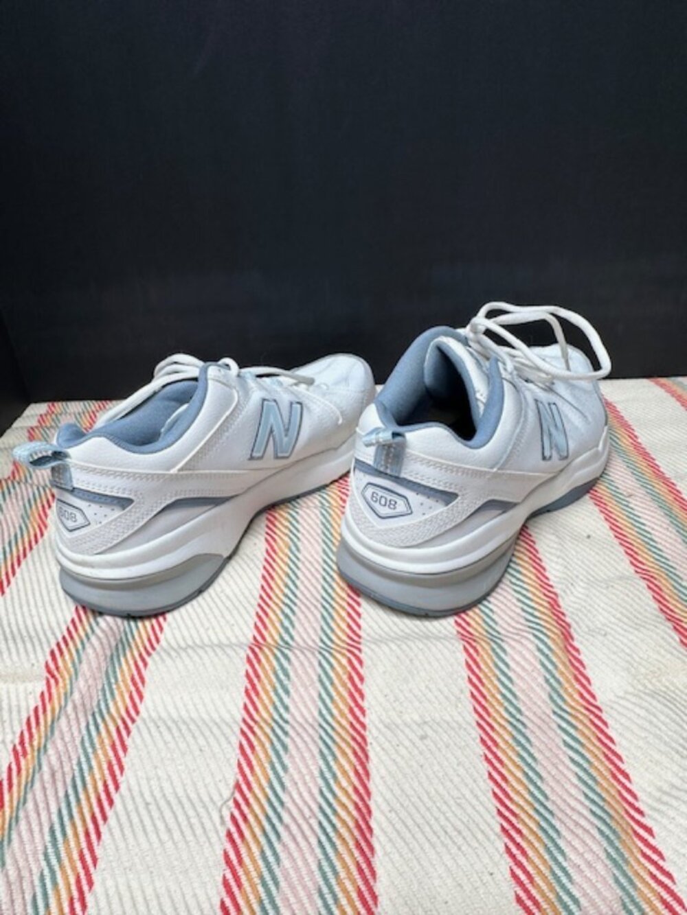 New Balance 608 Leather Walking Woman's Size 9 - Picture 3 of 12
